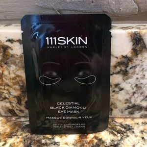 111SKIN Celestial Black Diamond Eye Mask